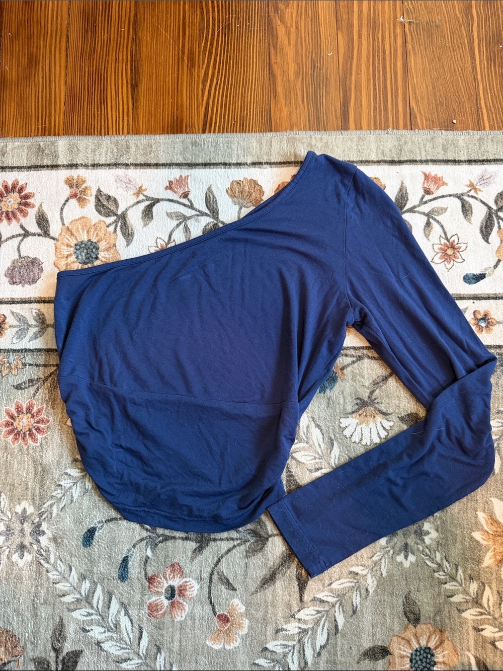 Women’s One-Shoulder Long Sleeve Top in Navy